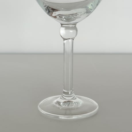 tulip wine glass 50s Europe