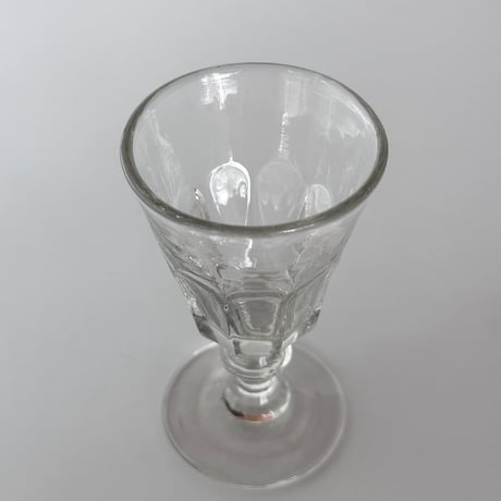 French liquor glass small 30s <E>