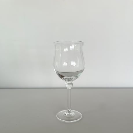 tulip wine glass 50s Europe