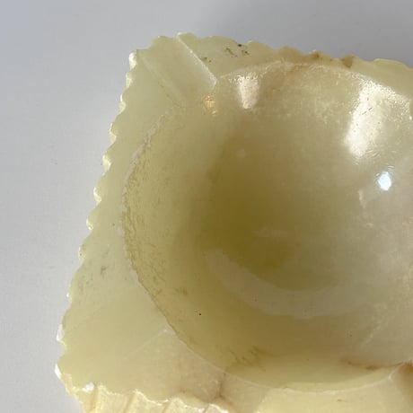 alabaster tray cream 60s Europe
