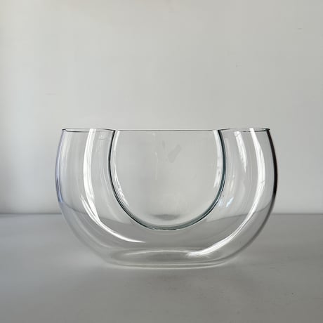 vase u shape 80s Europe