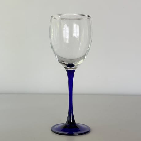 glass with ultramarine stem tall 80s