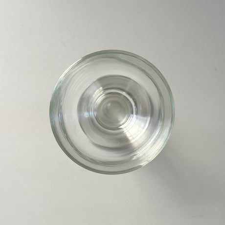 chubby stem wine glass 80s Europe