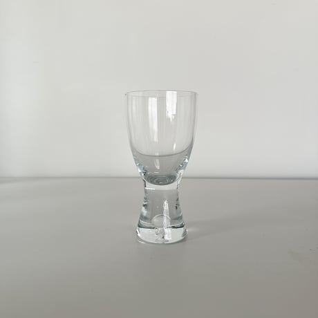 beer glass with bubble stem 90s