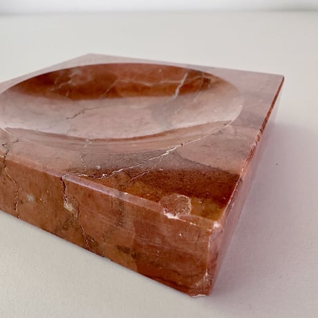 Marble stone catch-all 90s