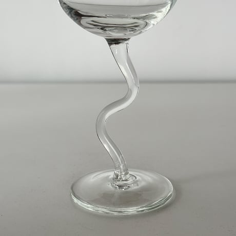 wiggling glass2 80-90s unknown