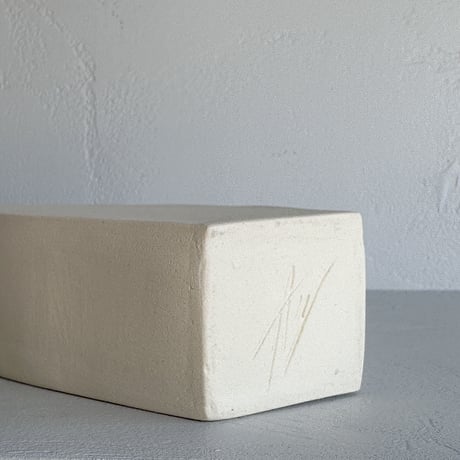 AYA COURVOISIER    vase FORME / MATT