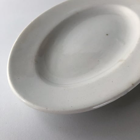 small oval plate 30s