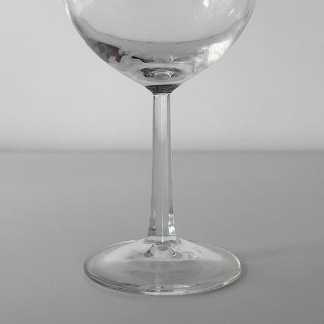 Vintage Luminarc crystal wine glass 80s FRANCE
