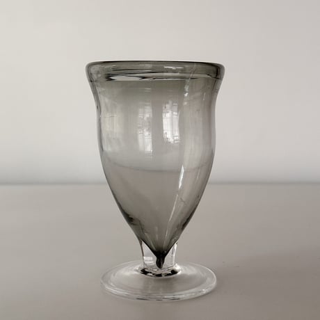 smoke grey water glass 90s Europe
