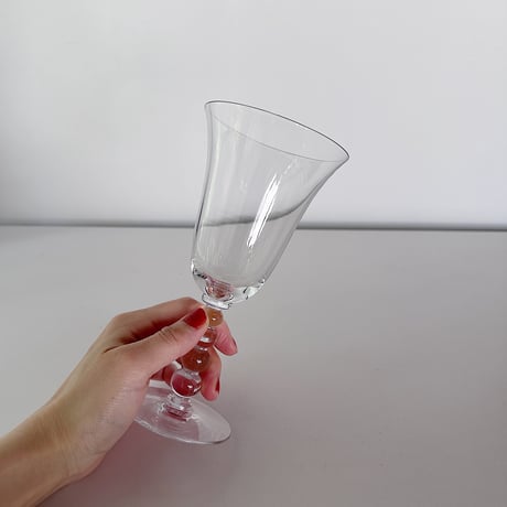 big trumpet wine glass with bubble stem 80s