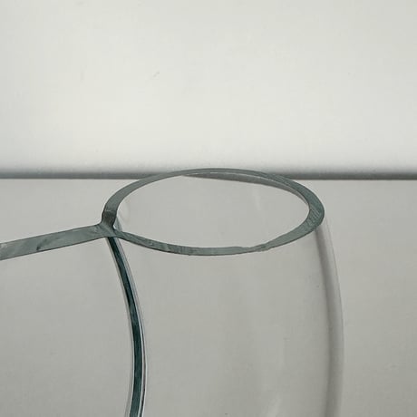 vase u shape 80s Europe