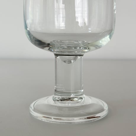 thick stem wine glass 90s FRANCE