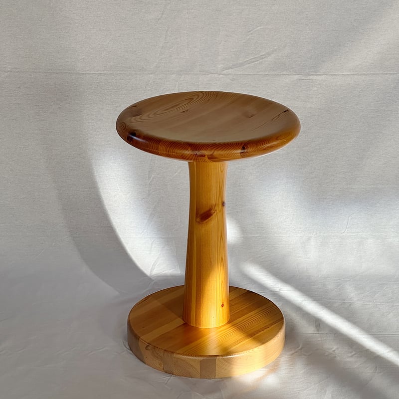 スツール Rainer Daumiller Pine Stool 1970s Two Rainer Daumiller Pine Stools, Circa 1970s at 1stDibs