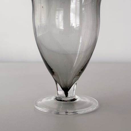 smoke grey water glass 90s Europe