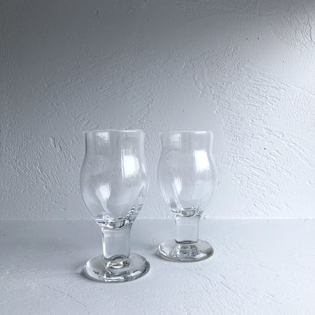 LAN wine glass tulip
