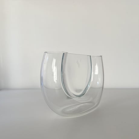 vase u shape 80s Europe