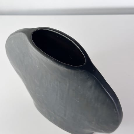 vase black shell 70s Austria