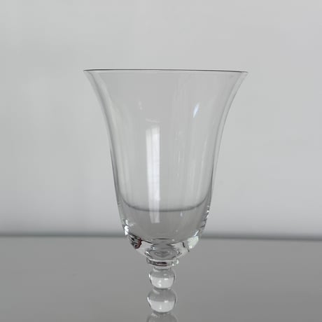 big trumpet wine glass with bubble stem 80s