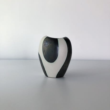 vase  Fritz van Daalen 50s