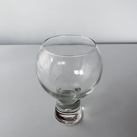 Big big goblet balloon (bubble on foot)