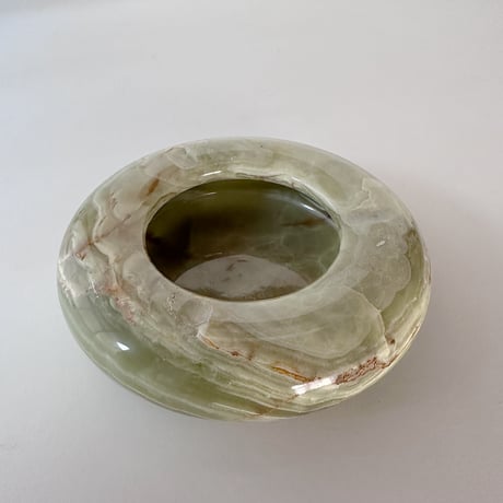 olive-green ashtray 70s Europe