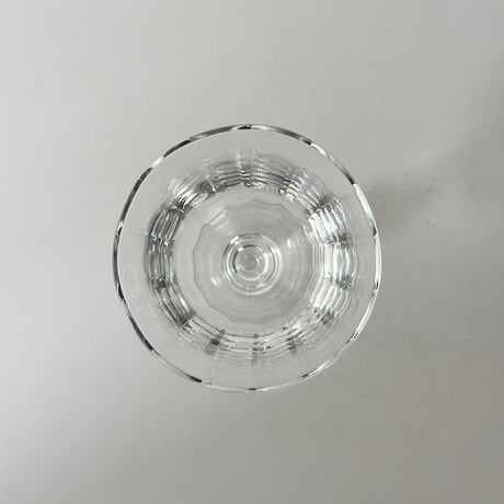 beveled goblet 90s France