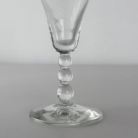 vintage sniffer glass with 3 balls USA