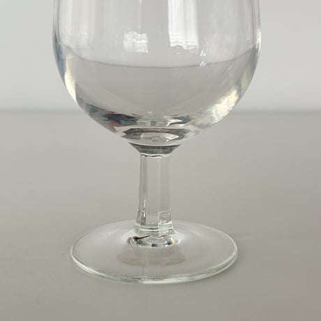 wine glass with hexagon stem FRANCE