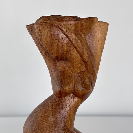 Object woman crouching
