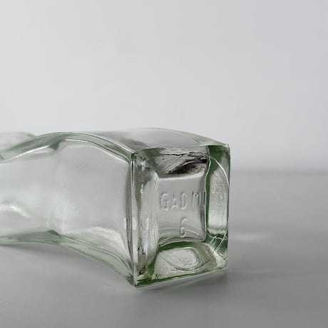 vintage curved bottle vase 70s USA