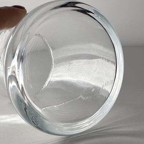 warped glass 90s USA