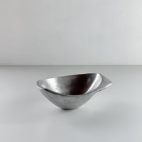 cast aluminum bowl 90s