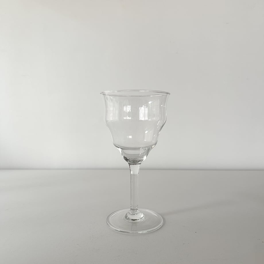 673c26f06b5929074f8402c3