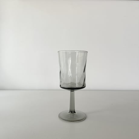 smoke grey swirl glass unknown