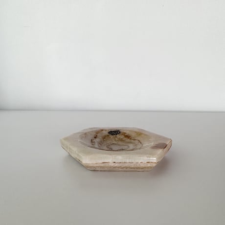 Hexagon Onyx tray 60s
