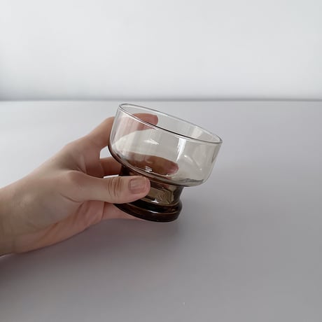Luminarc 70s smoke glassware flattened