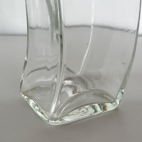 glass vase stoop 90s