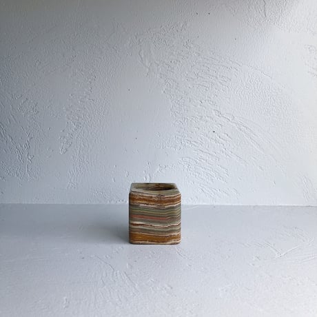 strata candle holder (AVOCADO)