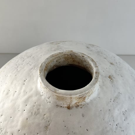 Studio Beurre / round vase