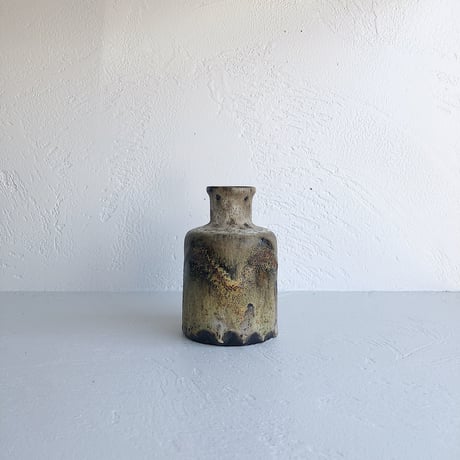 vase like a bottle