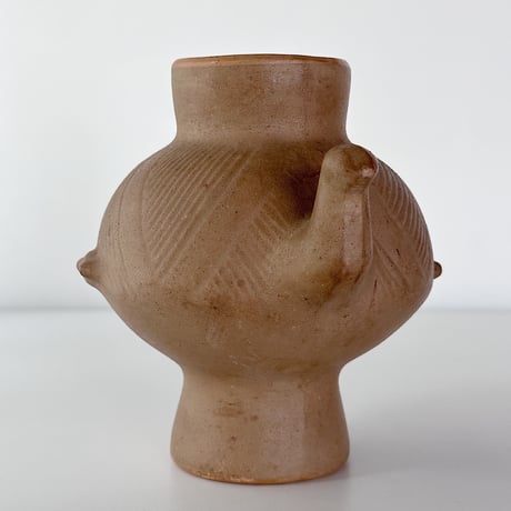 studio pottery ostrich clay vase