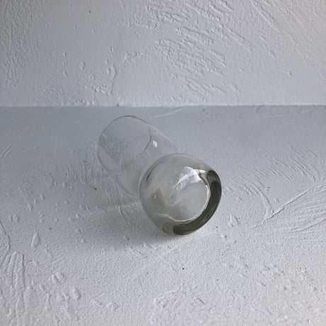 small glass-hour glass-