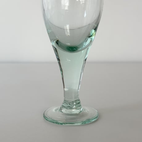 mouth blown B-G glass Europe