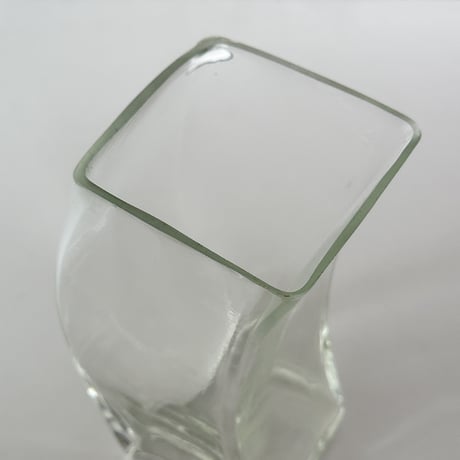glass vase stoop 90s