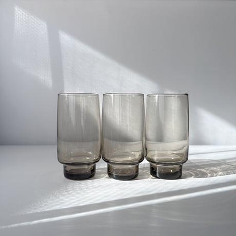 Smoke goblet tall 80s