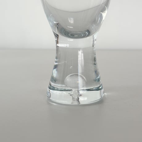 beer glass with bubble stem 90s