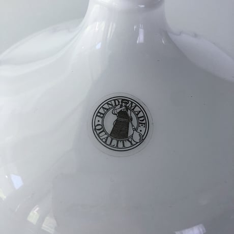 vase snow