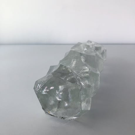 vase glass rock rock