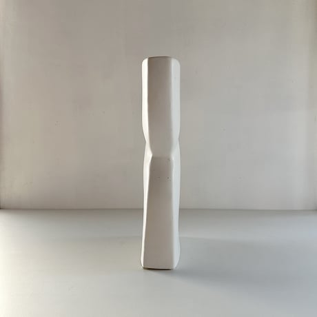 nejiri vase